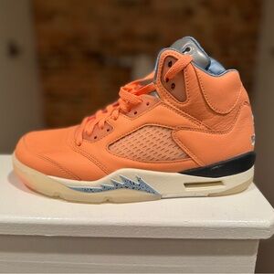 2022 DJ Khaled x Air Jordan 5 Retro
Women’s size 9, Men’s size 7.5